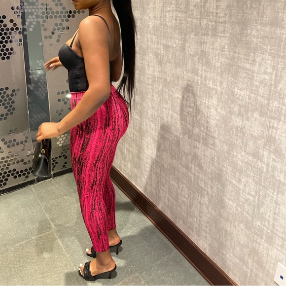 Zara pants - Picture 3 of 3